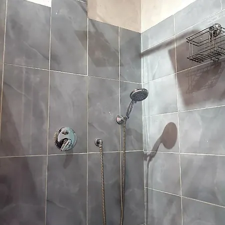 Bed & Breakfast Napoli Central Neapol