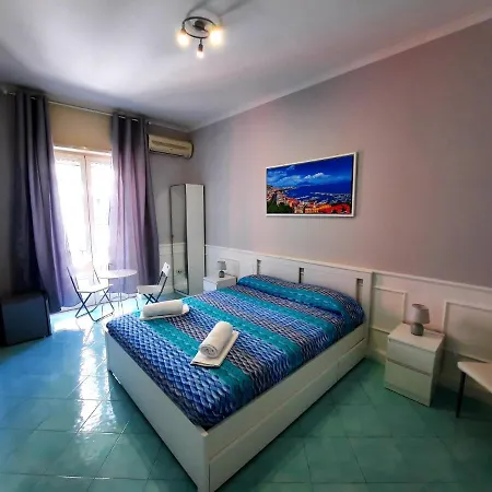 Napoli Central Bed & Breakfast Neapol