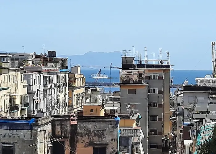 Bed & Breakfast Napoli Central 4*