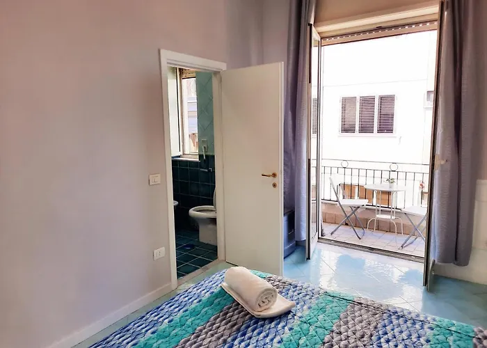 Napoli Central نابولي