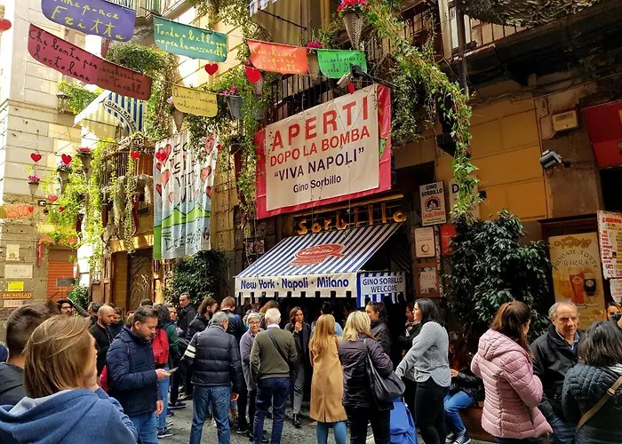 Bed & Breakfast Napoli Central 4*