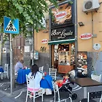 Napoli Central Bed & Breakfast