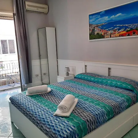 Bed & Breakfast Napoli Central Naples